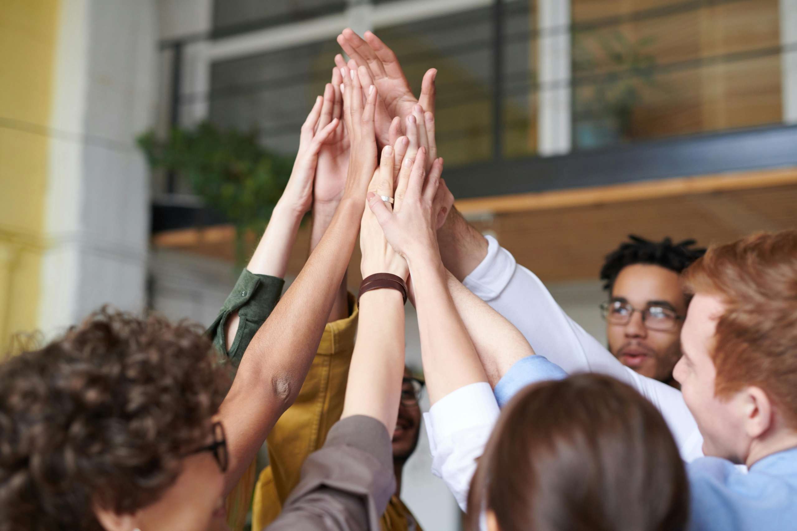 Top 8 Strategies to Boost Team Morale and Motivation